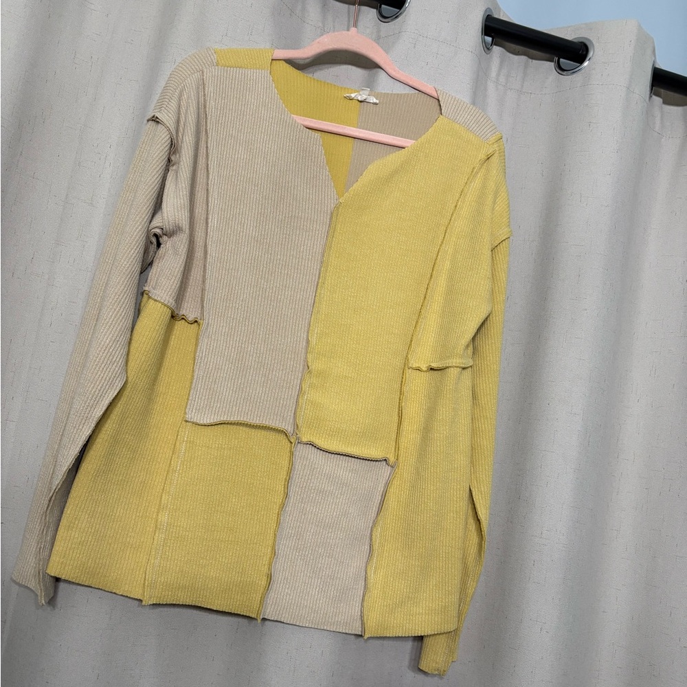 Easel Women's Medium Color Block Yellow Sweater Guc Long Sleeve